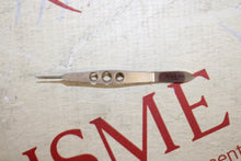 Load image into Gallery viewer, Ambler Surgical Retina Tray Set 26 Pieces -See description for contents
