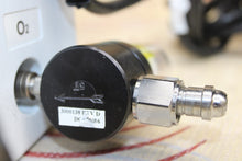 Cargar imagen en el visor de la galería, Vapotherm Precision Flow Humidifier w/Oxygen Filter Assembly 3000138 &amp; 3000140
