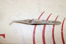 Cargar imagen en el visor de la galería, Ambler Surgical Retina Tray Set 26 Pieces -See description for contents
