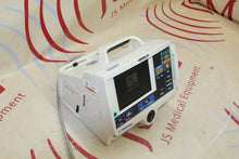 Load image into Gallery viewer, Lifepak 20
