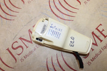 Cargar imagen en el visor de la galería, Lot of 5 Welch Allyn Digital Thermometer SureTemp Model 679 Thermometer
