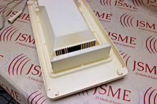 Cargar imagen en el visor de la galería, Medela BiliBed 038.3015 Phototherapy Unit,  7755.2 Total hours
