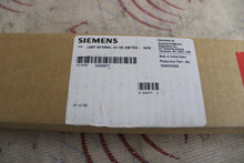 Load image into Gallery viewer, Siemens ZLUVWPM01 Photooxidation UV Lamp for Synergy
