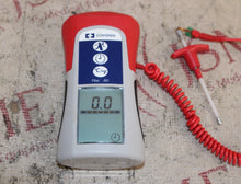 Load image into Gallery viewer, Covidien Filac 3000 AD Electronic Thermometer w/ Rectal Probe
