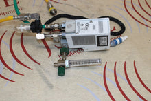 Load image into Gallery viewer, Maxtec Maxblend 16694A Low Flow Air/Oxygen Blender w/ Attachments
