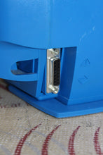 Cargar imagen en el visor de la galería, GE Dinamap Carescape V100 Patient Monitor V100-JBAC-AXAX-XX w/Clamp
