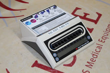 Load image into Gallery viewer, 3M Attest Auto-Reader 490 Incubator
