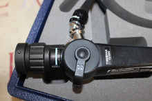 Cargar imagen en el visor de la galería, Pentax FI-10BS Portable, Flexible Fiberoptic Intubation Scope w/ Case
