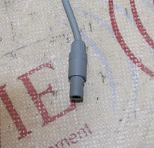 Cargar imagen en el visor de la galería, Lot of 3 Edwards EV1000/EVPMAC Patient Monitor Adapter Cable
