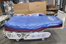 Cargar imagen en el visor de la galería, Hill-Rom P1840 TotalCare Bariatric Hospital Bed
