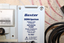 Cargar imagen en el visor de la galería, Baxter Sigma Spectrum Infusion Pump w/ 35195 Wireless Battery,Clamp,&amp;Power Cable
