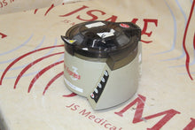 Load image into Gallery viewer, IRIS Medical StatSpin Express 3 Centrifuge
