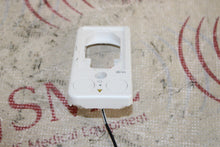 Cargar imagen en el visor de la galería, Mindray Sidstream CO2 Front Panel Assembly (corner chipped)
