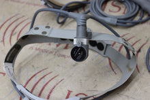 Cargar imagen en el visor de la galería, Sunoptics Surgical HeadLight SL3-110-VH/SL-110-VH W/SU-0080 Cable, Lot of 3
