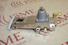 Cargar imagen en el visor de la galería, GE Ohmeda Aestiva 5 Cylinder Pin O2 High Pressure Oxygen Assembly
