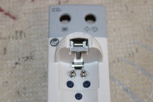 Cargar imagen en el visor de la galería, Mindray CO2 Module Front Bezel (water trap release clip chipped)
