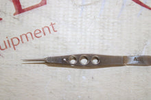 Cargar imagen en el visor de la galería, Ambler Surgical Retina Tray Set 25 Pieces -See description for contents
