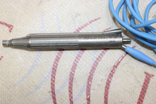 Cargar imagen en el visor de la galería, Alcon Infiniti Ozil 8065750469 Ophthalmology Handpiece
