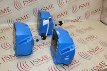 Cargar imagen en el visor de la galería, Lot of 3 GE Dinamap Carescape V100 Patient Monitors V100-NBAA-AXAA-HX
