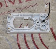 Load image into Gallery viewer, Mindray Sidestream CO2 Module Front Panel ASSY/Bezel (corners chipped)
