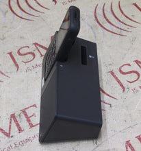 Cargar imagen en el visor de la galería, 2x Cisco Wireless IP Phone CP-8821 w/ 1x Cisco CP-DSKCH-8821 Charging Cradle
