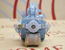 Cargar imagen en el visor de la galería, EBM-PAPST RRL152/0020 A64 Inducer Blower Motor
