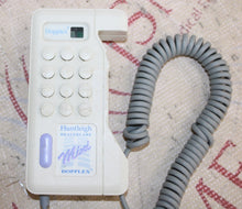 Load image into Gallery viewer, Huntleigh Mini Dopplex Model D900 w/ Cable (no probe)
