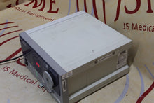 Cargar imagen en el visor de la galería, Storz Xenon 201330 20 Light Source
