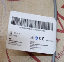 Cargar imagen en el visor de la galería, Lot of 3 Edwards EV1000/EVPMAC Patient Monitor Adapter Cable
