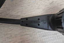 Cargar imagen en el visor de la galería, 3006570-007 Quik-Combo Therapy Cable w/Test Plug
