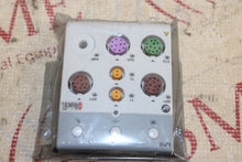 Cargar imagen en el visor de la galería, Mindray MPM Masimo Set Panel Front Bezel ASSY
