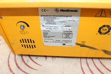Cargar imagen en el visor de la galería, Medtronic Aquamantys 40-402-1 Bipolar Electrosurgical Generator Pump

