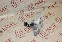Load image into Gallery viewer, Maxtec R211P03-020 Mixer Air/O2 MaxVenturi High Flow With Pole Clamp
