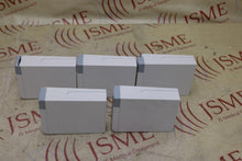 Cargar imagen en el visor de la galería, Lot of 5 Mindray 115-030471-00 Benelink Interfacing Module(front bezels chipped)
