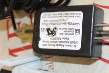 Cargar imagen en el visor de la galería, Lot of 3 Baxter Sigma Spectrum Clamp &amp; Power Supply AC Adapter 35727
