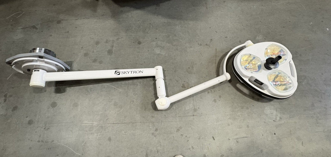 Skytron ST19 Stellar Mobile Surgical Examination Light