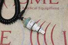 Load image into Gallery viewer, MSA MiniOX 3000 Oxygen Monitor With Sensor 406931, Cable And Battery
