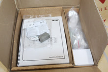 Cargar imagen en el visor de la galería, Smiths Medical BCI Capnograph Capnocheck Sleep 9004051 w/Power Supply(D833)
