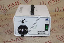 Cargar imagen en el visor de la galería, Applied Fiber Optics Xenon Brite Lite III Light Source
