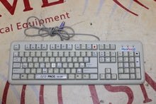 Load image into Gallery viewer, MicroPace MP3016 Keyboard
