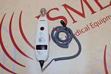 Cargar imagen en el visor de la galería, Exergen TAT-5000 Temporal Scanner Temporal Artery Thermometer w/ Cable
