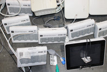 Cargar imagen en el visor de la galería, LOT - Edwards Lifesciences EV1000 Databox, Pump Unit EVPMP &amp; EV1000M Monitors
