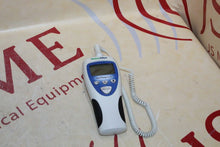 Cargar imagen en el visor de la galería, Welch Allyn SureTemp Plus Digital 692 Thermometer with Probe &amp; New Probe Covers
