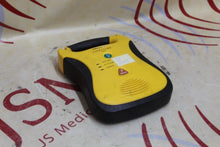 Cargar imagen en el visor de la galería, Defibtech Lifeline AED
