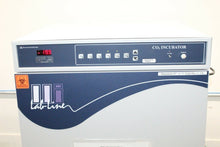 Load image into Gallery viewer, Thermo Scientific 465 Lab-Line Water-Jacketed CO2 Incubator
