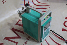 Cargar imagen en el visor de la galería, B Braun Vista Infusion Pump 637-202
