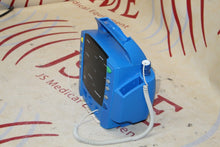 Cargar imagen en el visor de la galería, GE Healthcare Dinamap Procare 400 Vital Signs Monitor
