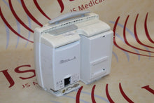 Cargar imagen en el visor de la galería, GE Datex Ohmeda F-FM-00 Vitals Monitor
