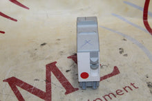 Load image into Gallery viewer, Mindray Microstream 0998-00-1802-0301A CO2 Module
