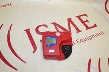 Cargar imagen en el visor de la galería, HemoCue Hb 301 ~10 ul 0–25.6 g/dL Anemia Screening Hemoglobin Analyzer
